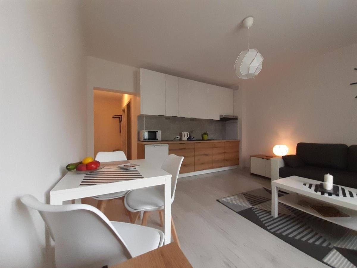 Apartamenty Lewa วูดช์ ภายนอก รูปภาพ