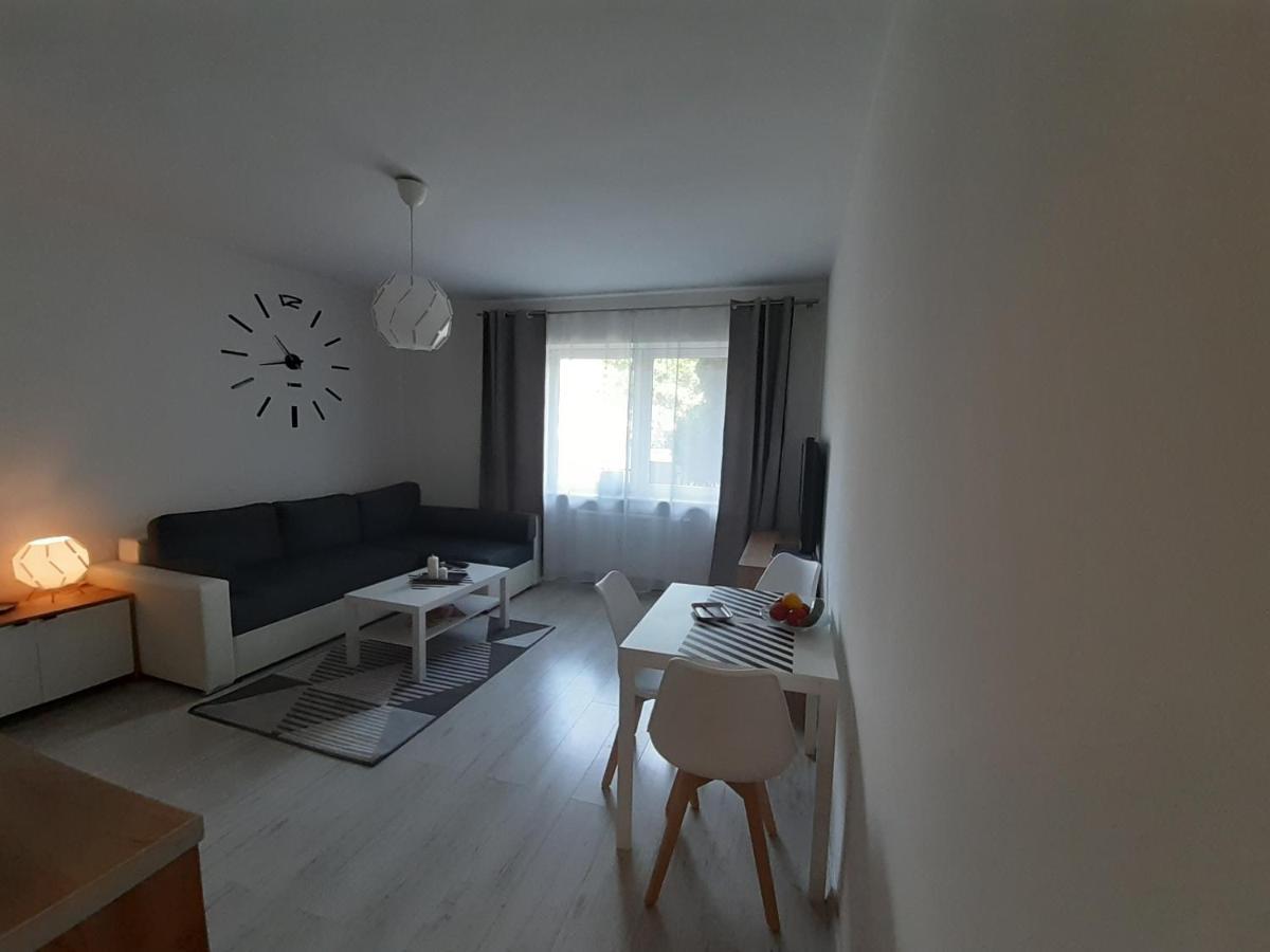 Apartamenty Lewa วูดช์ ภายนอก รูปภาพ